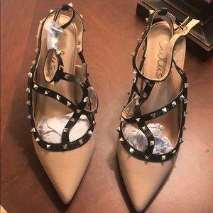 Nude vanes lulus heels size7.5
